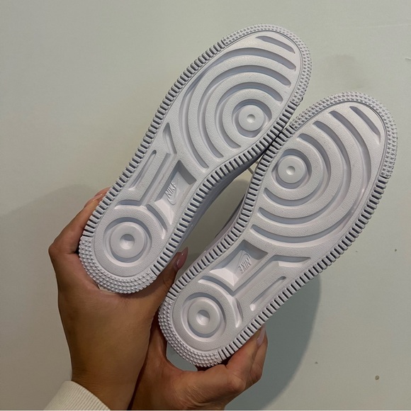 Platform Airforce 1s - Picture 2 of 2